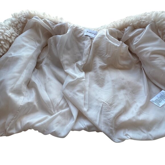 Kendall & Kylie Ivory Faux Fur Jacket w/ Ribbed Hem & Cuffs Womens Size XL - Picture 11 of 11